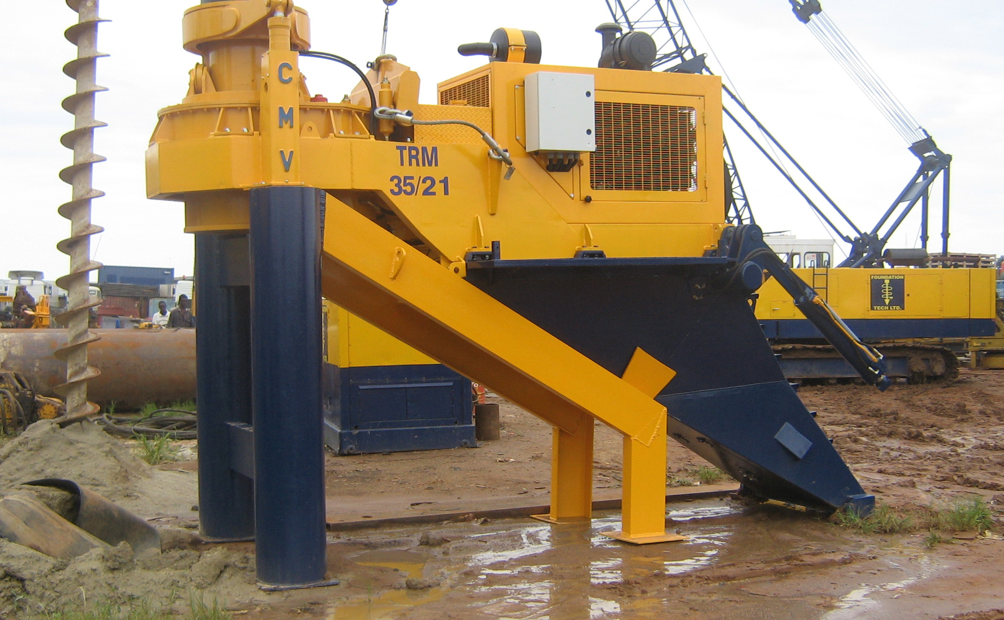 DRILLING RIG: GEOMECCANICA