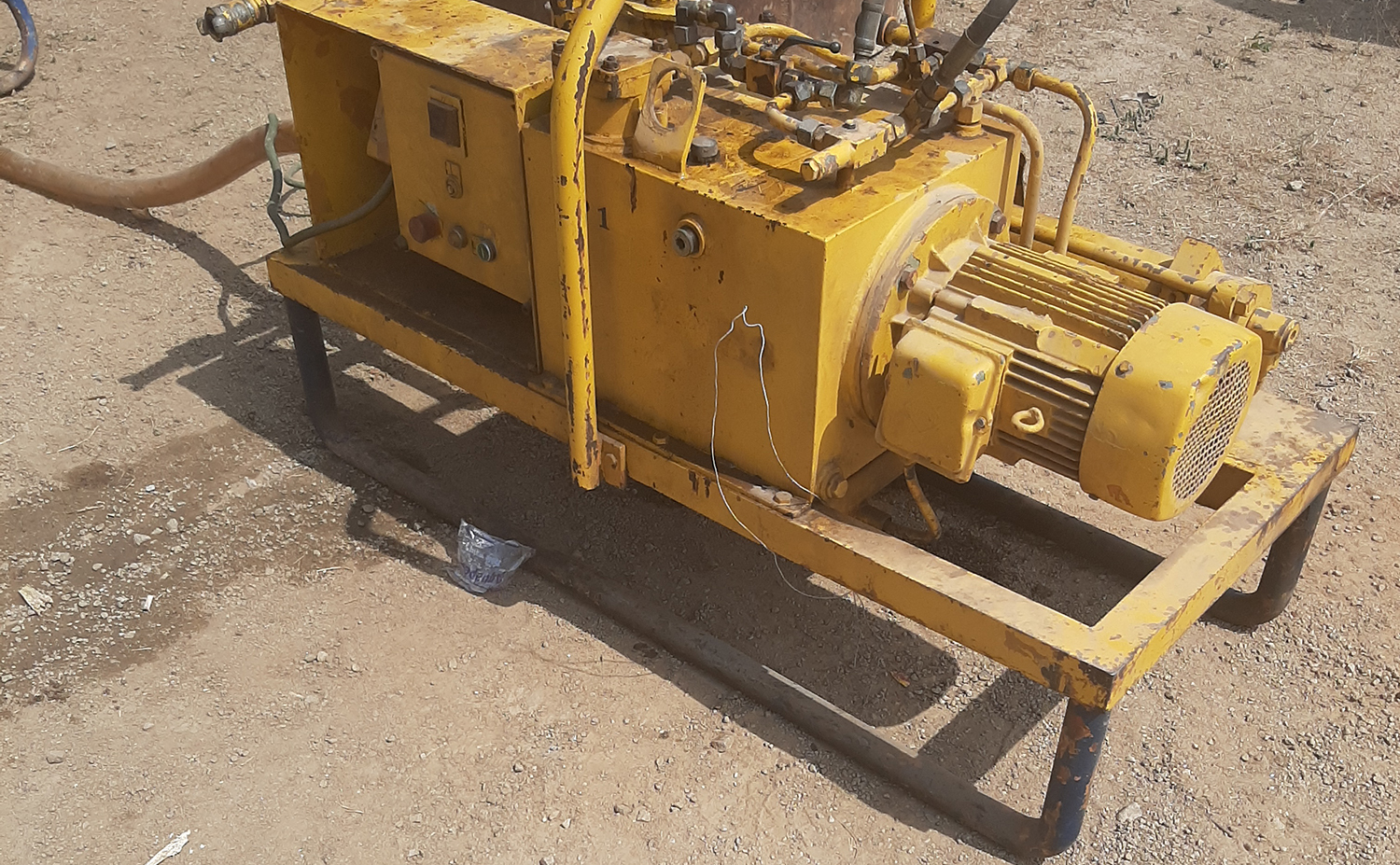 GROUTING PUMP + MIXER