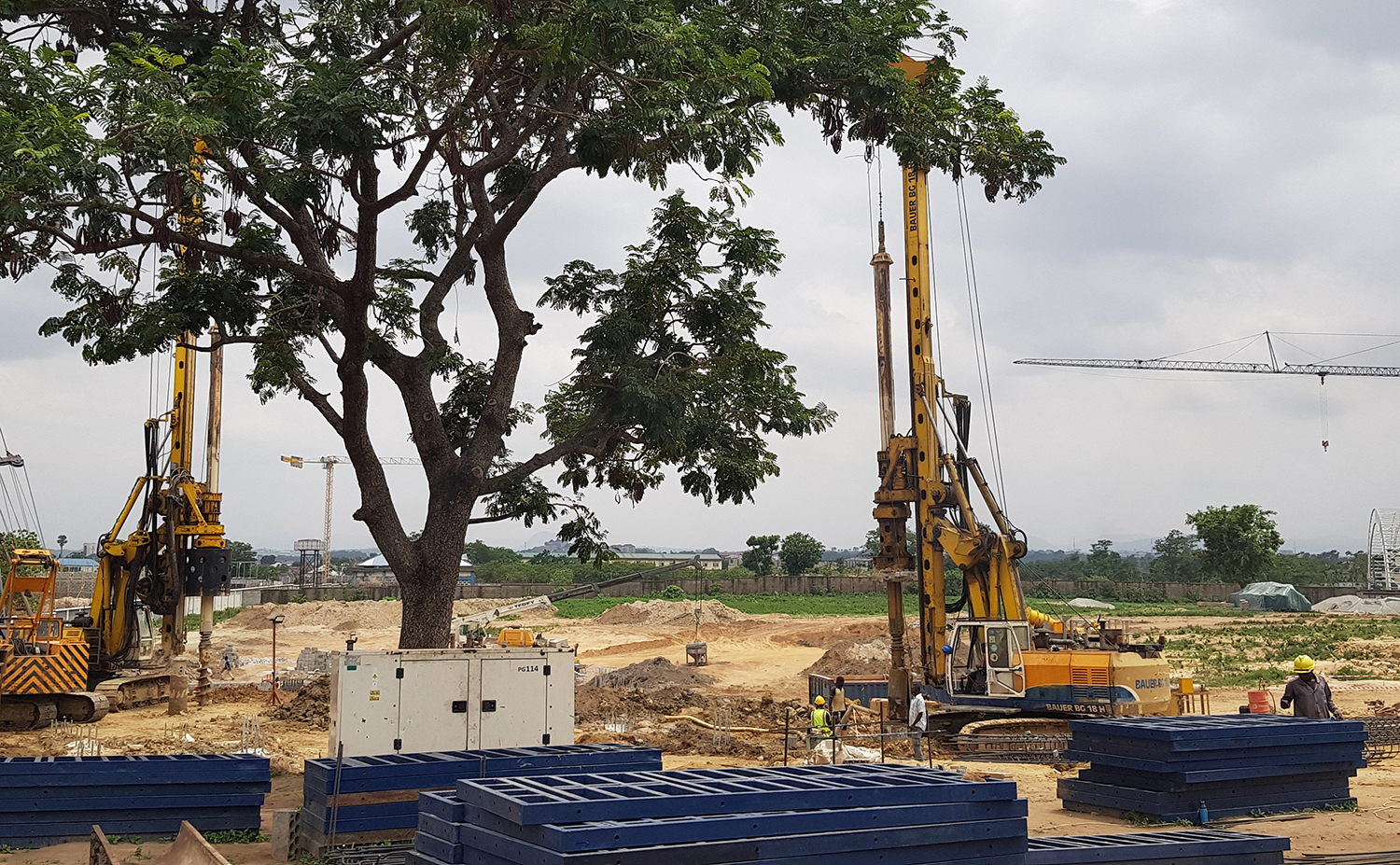 TOWER CRANES (POTAIN)