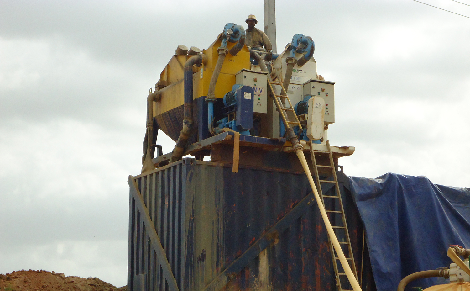 10 DESANDER UNITS: BAUER (DE)