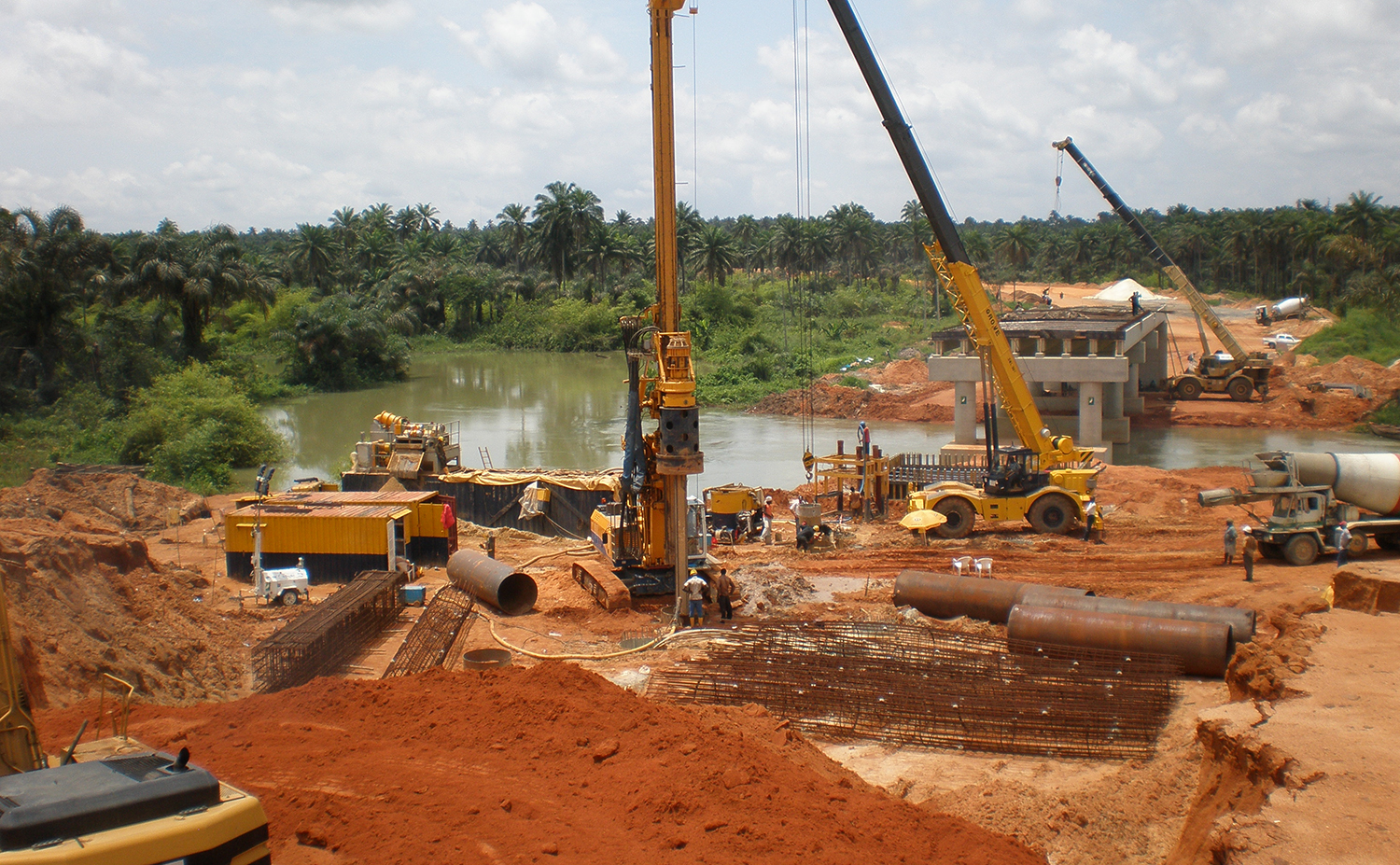 28 MOBILE PUMPS (IPC)